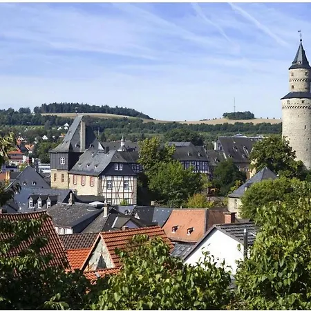 Nette Mit Eigenem Eingang Und Sonnenterrasse Idstein