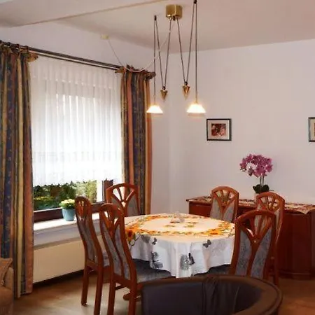 Nette Mit Eigenem Eingang Und Sonnenterrasse Apartment *