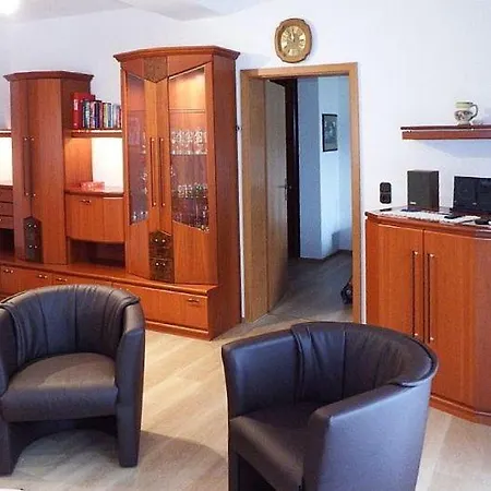 Nette Mit Eigenem Eingang Und Sonnenterrasse Apartmán *