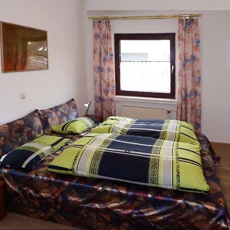 Apartmán Nette Mit Eigenem Eingang Und Sonnenterrasse *