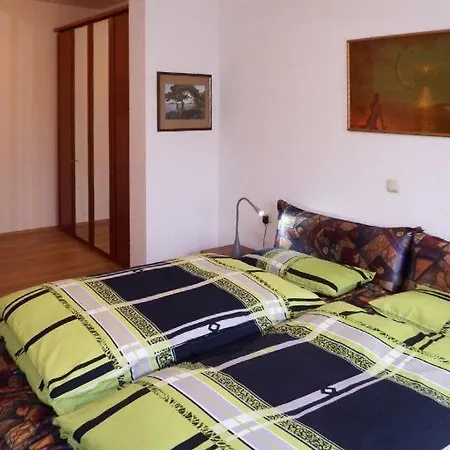 Nette Mit Eigenem Eingang Und Sonnenterrasse Apartment