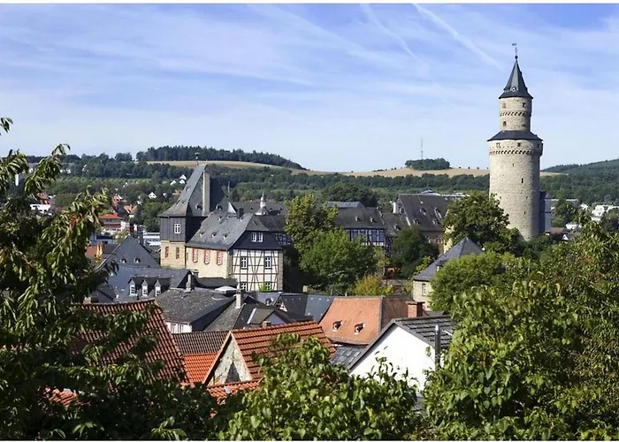 Nette Mit Eigenem Eingang Und Sonnenterrasse Idstein